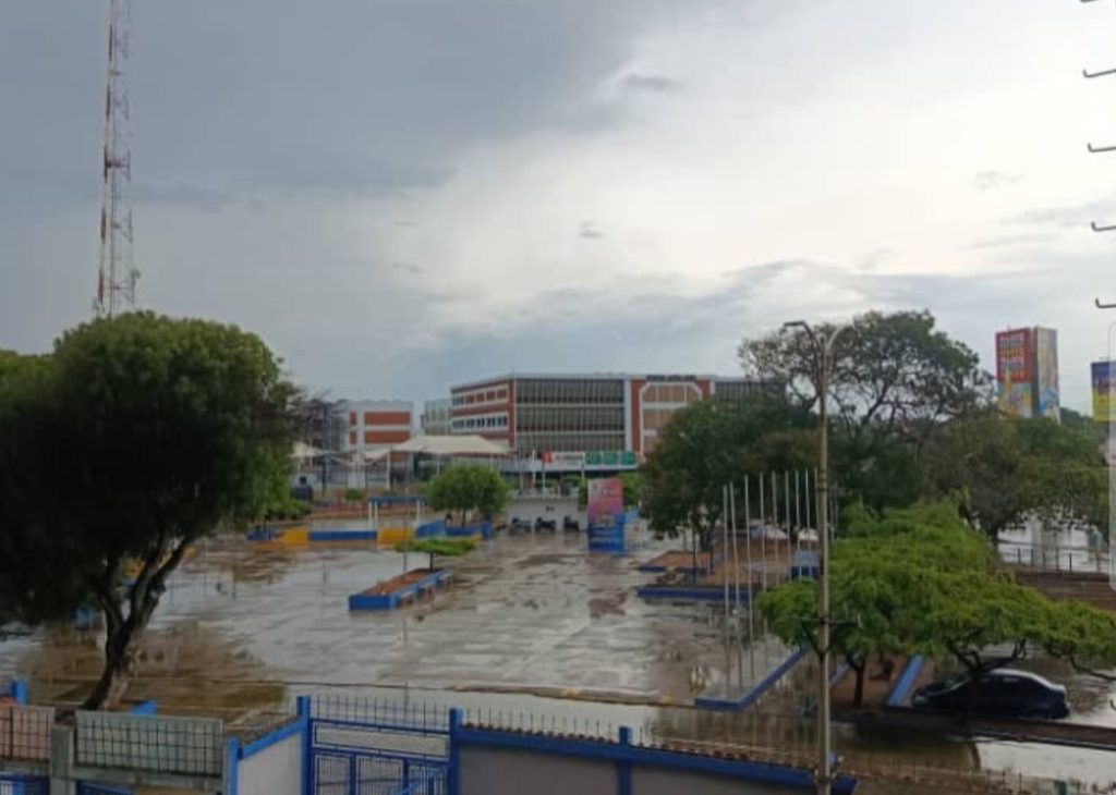 📢 Prudencia y máxima atención: Cuerpos de prevención se despliegan en puntos vulnerables de Maracaibo
